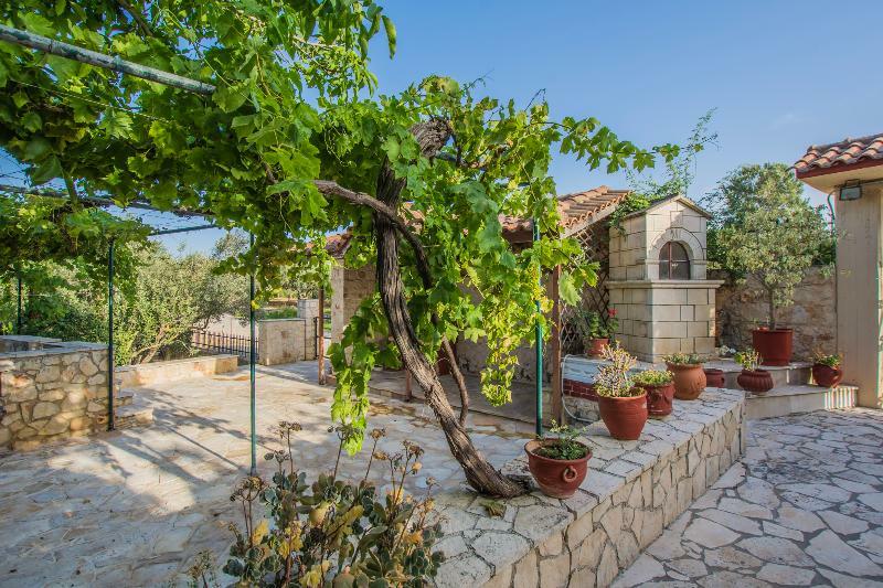 Porto Giardino Apartments Kypseli Exterior photo